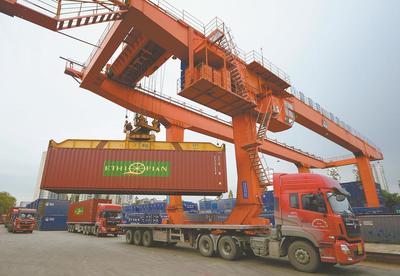 我國前三季度貨物貿易進出口總值達28.33萬億元，同比增長22.7%